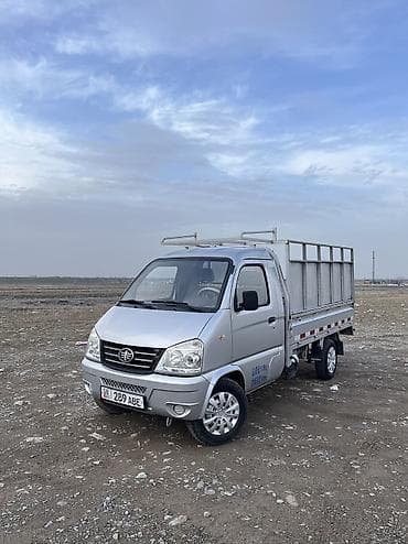 Унаа: Hyundai Porter: 2014 г., 1 л, Кол менен иштөөчү, Бензин, Van — 5