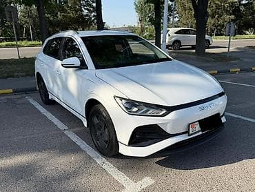 byd e7 цена: BYD E2: 2023 г., Электромобиль, Хэтчбэк — 3