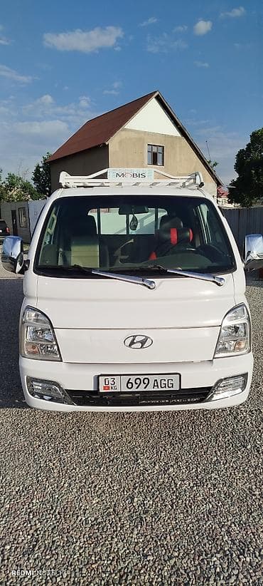 хайлюкс пикап: Hyundai Porter: 2019 г., 2.5 л, Типтроник, Дизель, Бус — 3