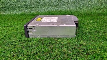 n62: Cd чейнджер BMW 6 E63 e64 Двигатель - N62b44 n62 4.4 Номер детали - — 3