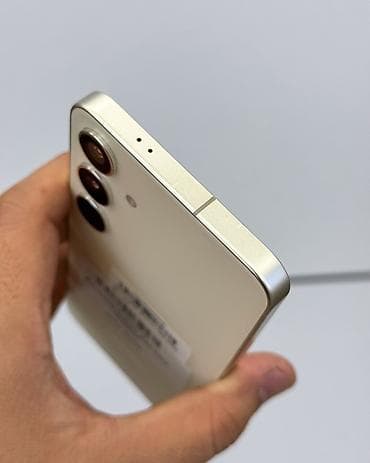 redmi tab: Samsung Galaxy S24+, Б/у, 256 ГБ, цвет - Бежевый, В рассрочку, 1 SIM, eSIM — 5