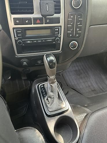 Жеңил жүк ташуучу унаа, Hyundai, Стандарт, 1,5 т, Колдонулган — 6