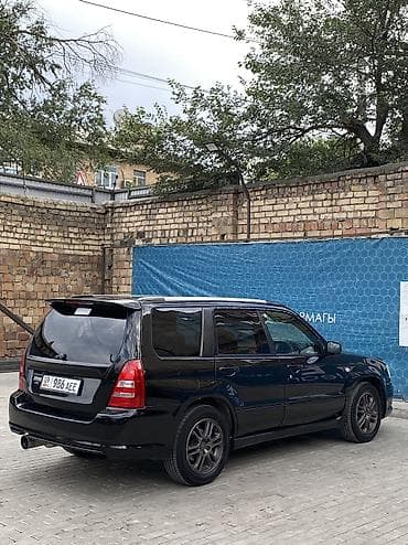 Subaru Forester: 2004 г., 2 л, Автомат, Бензин, Хэтчбэк — 3