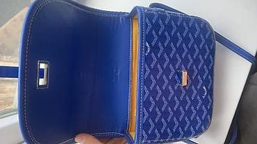 сумка гаярд: Сумка через плечо в фирменном стиле Goyard, насыщенного синего цвета с — 5