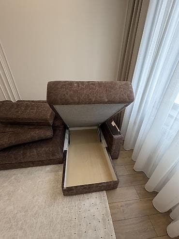 Изоляциялык материалдар: Бурчу бар диван, Бүктөө, Үч кишилик — 5