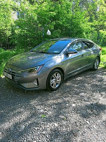 Hyundai Elantra: 2019 г., 2 л, Автомат, Бензин, Седан