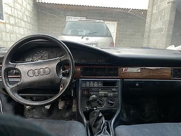 Транспорт: Audi 100: 1989 г., 2 л, Механика, Бензин, Седан — 3