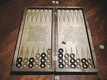 Нарды 1030 компактные. В раскрытом виде нарды имеют размер 41х39 см — 5