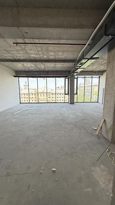 Аренда офисов, 67 м², В бизнес центре