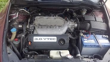 vtec: Запчасти для Honda Accord USA 3.0 V6 VTEC (седан на фото) Доступны — 2