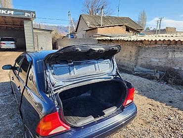 кулиса на гольф 4: Ford Focus: 2004 г., Механика, Бензин, Хэтчбэк — 9