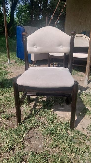 стул для швея: Стул для кухни, Б/у, Дерево, цвет - Коричневый — 2