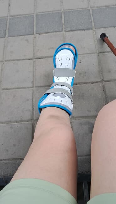 Кычкылтек концентратору: Ортез-ботинок (walker) на голеностоп/стопу. - Жёсткий пластиковый — 2