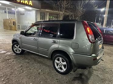 Nissan X-Trail: 2002 г., 2 л, Автомат, Бензин, Внедорожник — 4