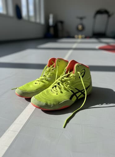 чемоданы бишкек дордой: Легкие борцовские кроссовки (борцовки) Asics размер 39 в — 1