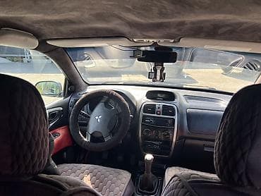 Mitsubishi Space Star: 2004 г., 1.9 л, Механика, Дизель, Хэтчбэк — 6
