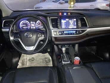 key: Toyota Highlander: 2019 г., 3.5 л, Автомат, Бензин, Кроссовер — 9