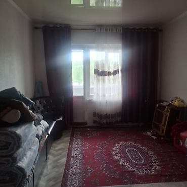 прадажа квартиры: 1 комната, 35 м², 3 этаж — 8