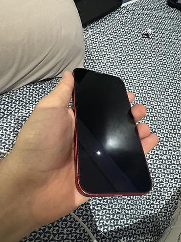 iphone 13 б у: IPhone 13, Б/у, 256 ГБ, Красный, Чехол, 70 % — 2