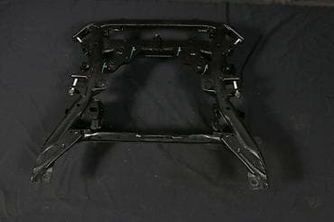 х5: Передняя балка, подрамник на BMW x5 E70 В отличном состоянии — 7