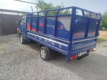 Унаа сатуу: Hyundai Porter: 2003 г., 2.6 л, Кол менен иштөөчү, Дизель — 9