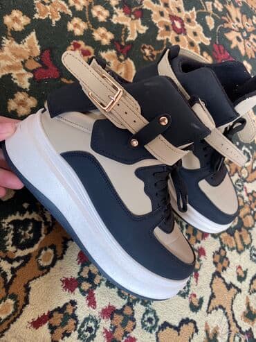 ботасы: Зимний ботас с начесом 2 раза надевала состояние почти новый Купила — 3