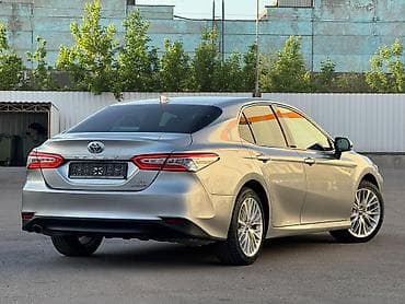e2 byd: Toyota Camry: 2019 г., 2.5 л, Автомат, Гибрид, Седан — 5