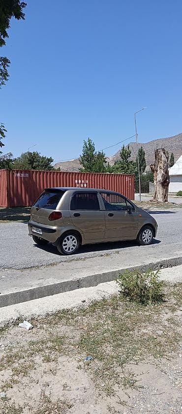 Daewoo Matiz: 2002 г., 0.8 л, Кол менен иштөөчү, Бензин, Хетчбек lalafo.kg да Daewoo Matiz: 2002 г., 0.8 л, Кол менен иштөөчү, Бензин, Хетчбек