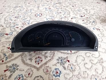 Автокосметика: Щиток приборов Mercedes-Benz Б/у, Оригинал — 2