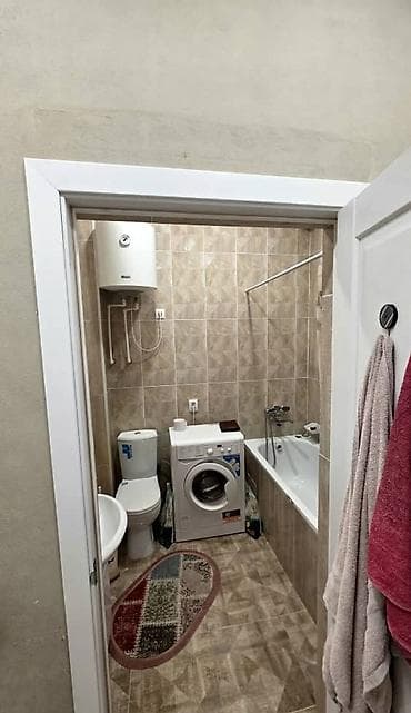 кирпичный дом: Продам 1 к -студию. Площадь кв 35 м2. Материал стен кирпич — 7
