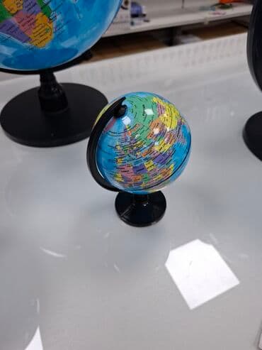 школьный глобус: Глобусы разных размеров Глобус 32см 1500с Глобус 25см 1000с Глобус — 5