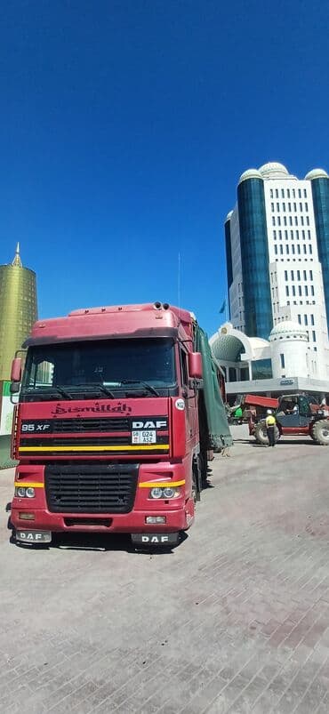 домкрат дамкрат: Тягач, DAF, 2002 г., Тентованный — 9