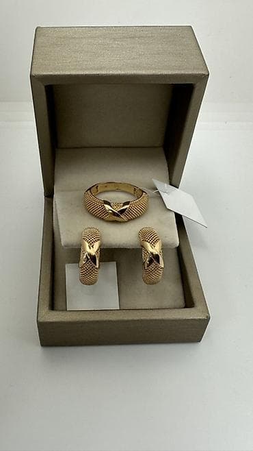 Зер буюмдар топтому, Үлгүсү 585, Жаңы, Металл түсү: Күлгүн, Жуп топтом lalafo.kg да Зер буюмдар топтому, Үлгүсү 585, Жаңы, Металл түсү: Күлгүн, Жуп топтом