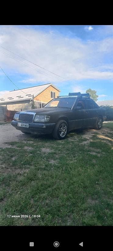 step 2: Mercedes-Benz W124: 1990 г., 2 л, Механика, Бензин, Седан — 5