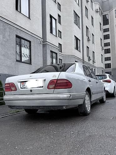 машина мерс с: Mercedes-Benz E-Class: 1996 г., 2.3 л, Механика, Бензин, Седан — 5