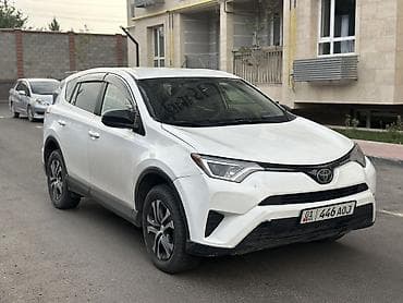 Toyota RAV4: 2018 г., 2.5 л, Автомат, Бензин, Внедорожник