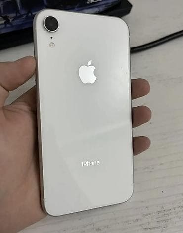 IPhone Xr, Б/у, 128 ГБ, Белый, Зарядное устройство, Чехол, 76 %