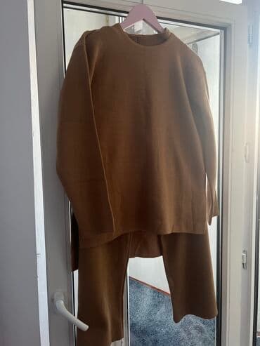 срочно продаю в связи с переездом: Кофта, Зима, Стандарт — 1