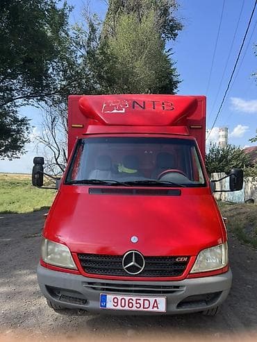 Транспорт: Грузовой фургон Mercedes-Benz Sprinter (цельнометаллический — 5