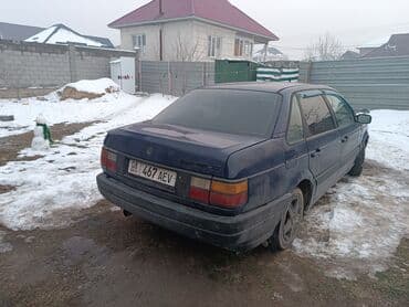 Продажа авто: Volkswagen Passat: 1992 г., 1.8 л, Механика, Бензин, Седан — 8