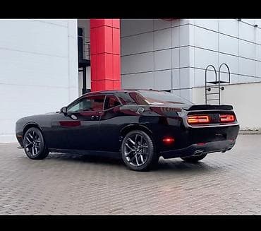 Dodge Challenger: 2021 г., 3.6 л, Автомат, Бензин, Купе — 3