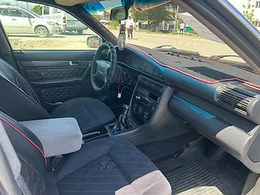 выбор номера о: Audi A6: 1995 г., Седан — 5