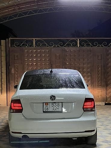 не таксованная: Volkswagen Polo: 2019 г., 1.6 л, Автомат, Бензин, Седан — 5