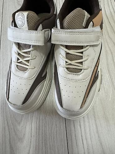 герзовый отук: Кроссовки детские/подростковые с липучкой и шнуровкой.очень легкие — 2