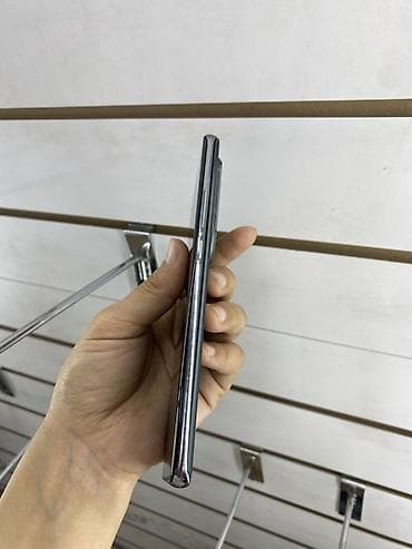 google p: Oppo Reno10, 256 ГБ, цвет - Серый — 5