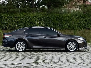 Продажа авто: Toyota Camry: 2018 г., 2.5 л, Вариатор, Гибрид, Седан — 3