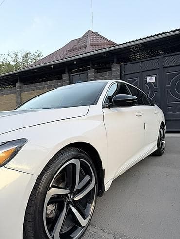 хонда адысей: Honda Accord: 2021 г., 1.5 л, Автомат, Бензин, Седан — 4