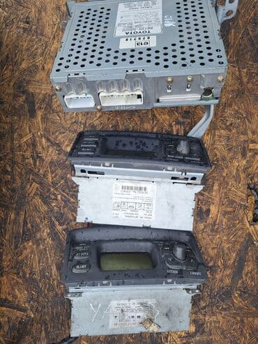 музыка на авто: Оригинальные контрактные б у штатные магнитолы на Тойоту Ярис Toyota — 2