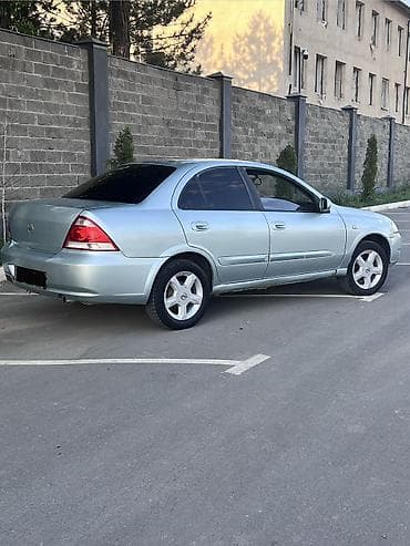 стрим 2007: Nissan Almera Classic: 2007 г., 1.6 л, Механика, Бензин, Седан — 4