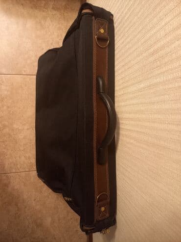 чемодан дорожный бу: Продаю портплед(сумка-чехол для костюмов и личных вещей). Производство — 9